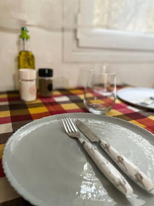 Cute And Quiet Apartment In The Center Of Athènes Extérieur photo